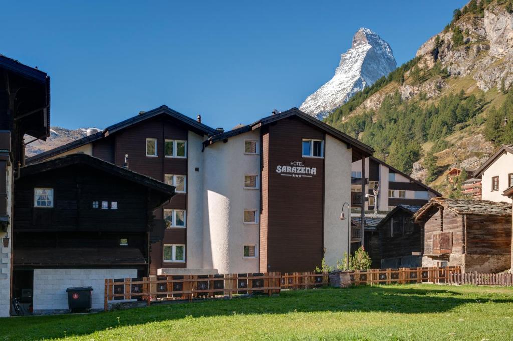 Hotel Sarazena Zermatt Exterior foto